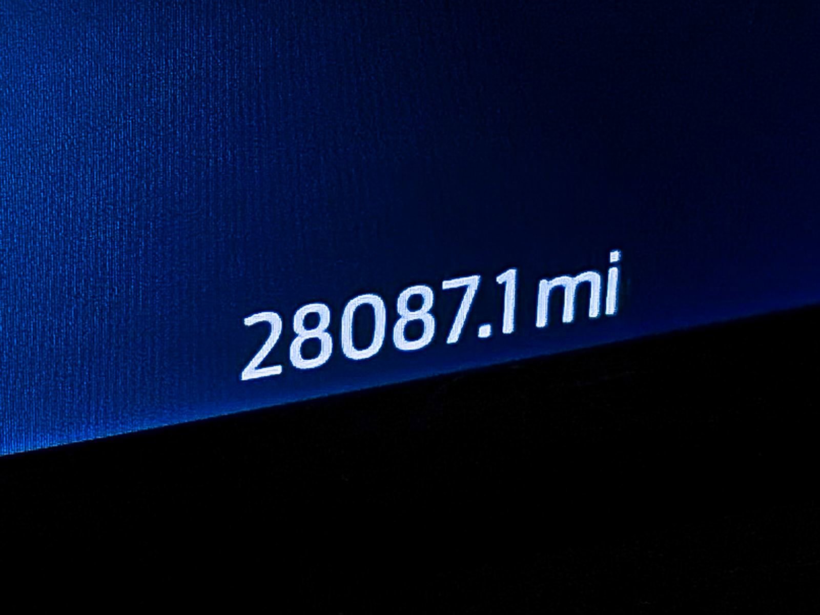 Used 2023 Ford F150 Lightning Platinum image 42