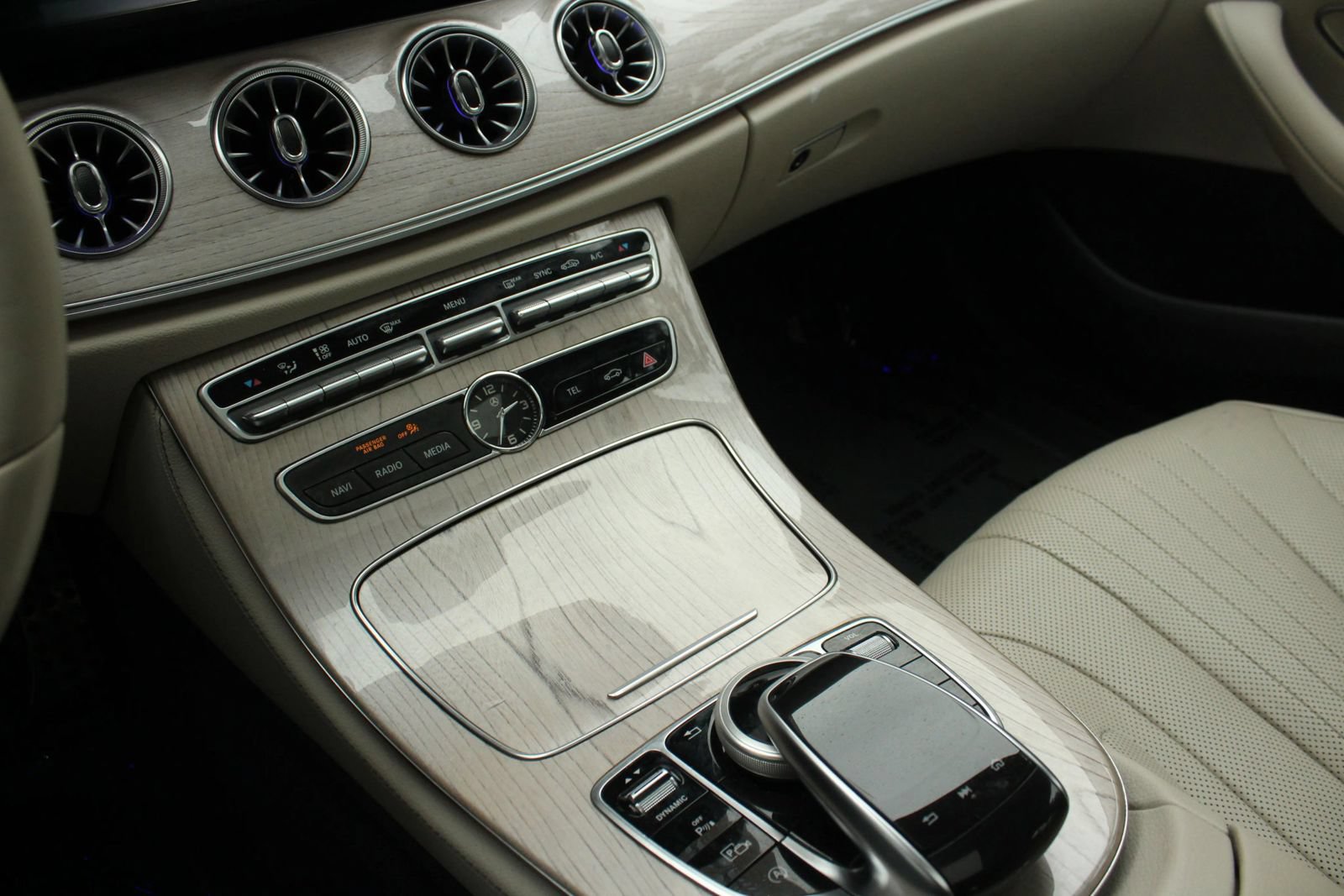 Used 2019 Mercedes-Benz CLS 450 4MATIC w/ Driver Assistance Package image 34