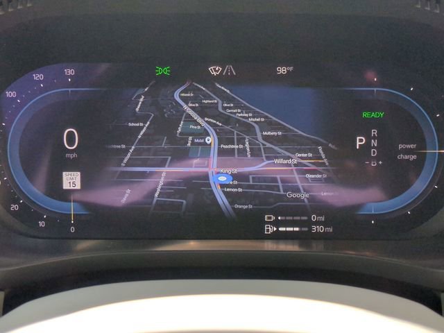 Used 2022 Volvo XC60 T8 Inscription w/ Advanced Package image 18