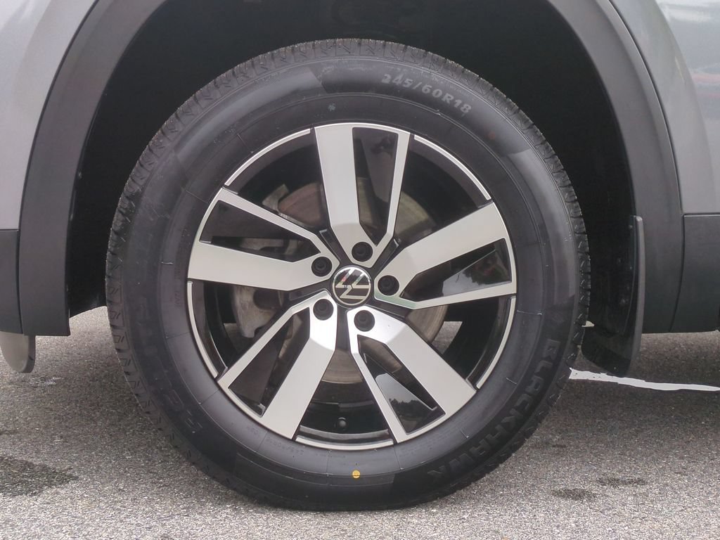 Used 2021 Volkswagen Atlas SE AWD/4WD image 21