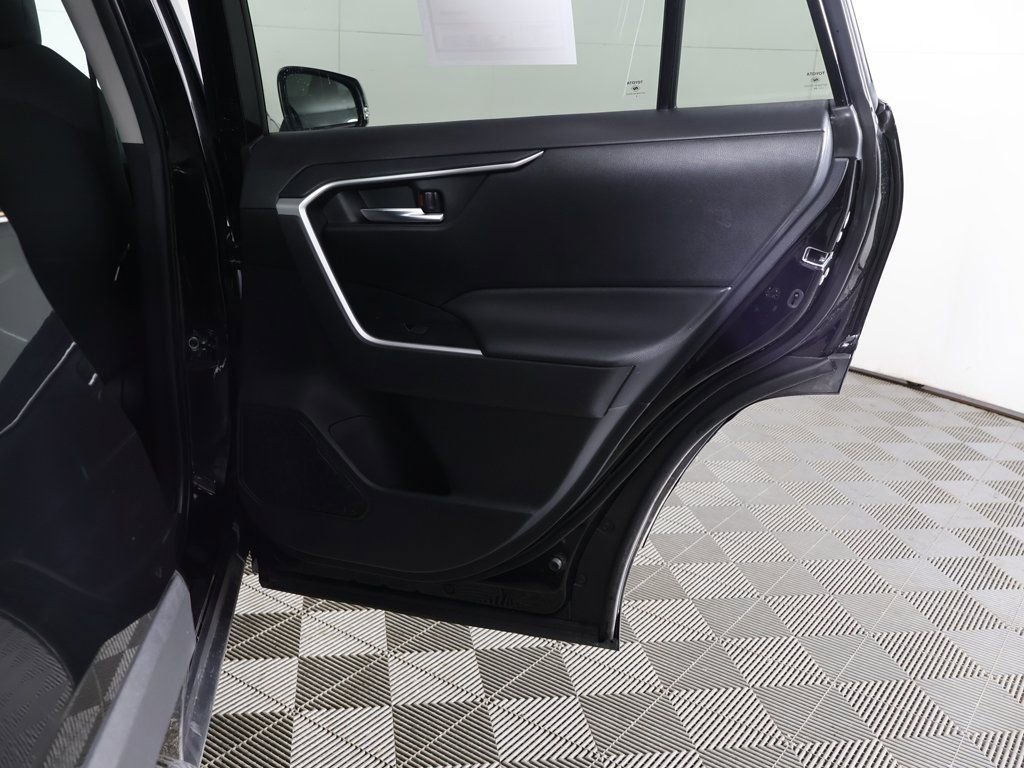 Used 2024 Toyota RAV4 AWD Hybrid image 23