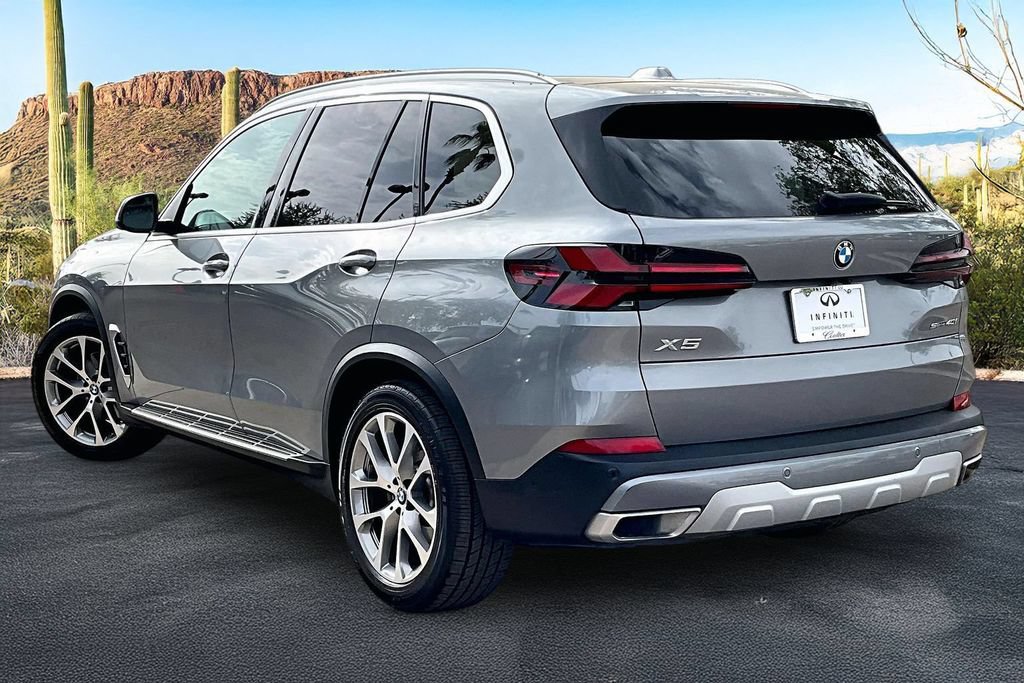 Used 2024 BMW X5 sDrive40i RWD image 13