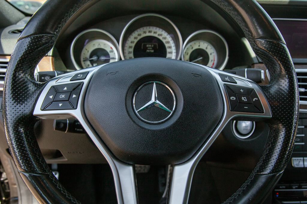 Used 2016 Mercedes-Benz E 350 4MATIC Sedan image 16