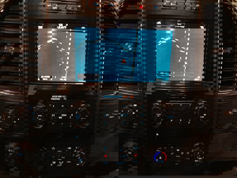 Used 2017 Ford F150 XLT w/ Equipment Group 302A Luxury image 16