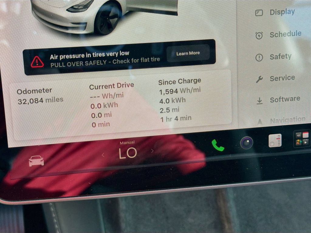 Used 2022 Tesla Model 3 Standard Range RWD image 11