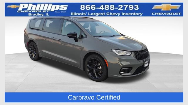 Used 2025 Chrysler Pacifica Limited