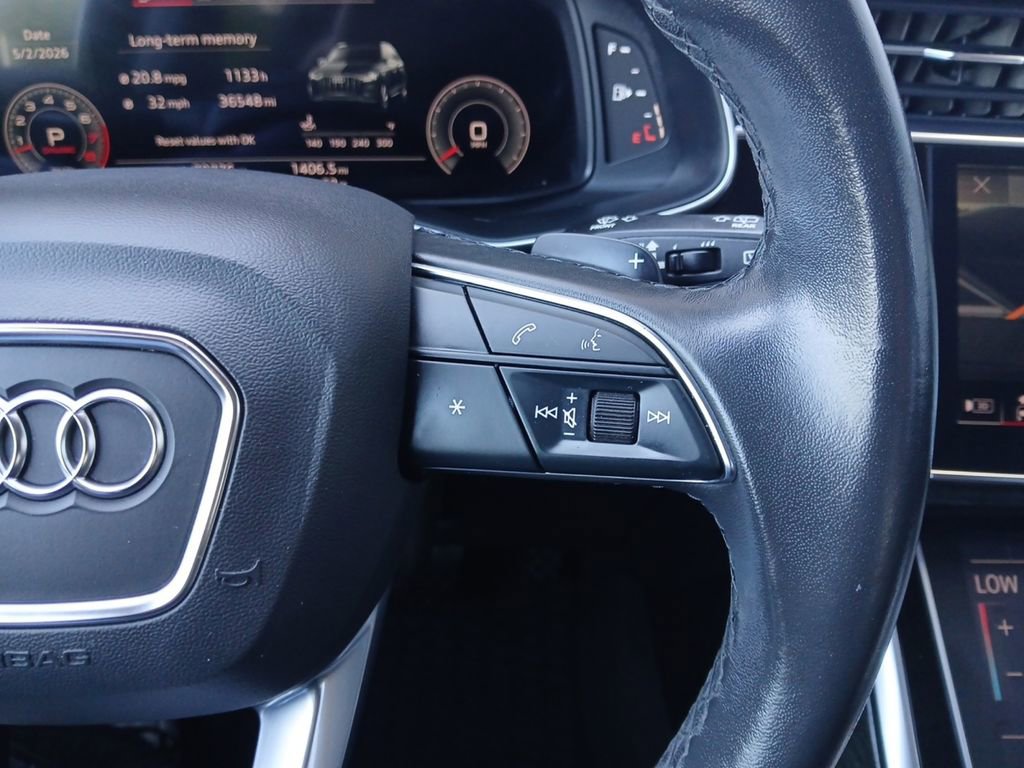 Used 2022 Audi Q7 3.0T Premium Plus AWD/4WD image 25