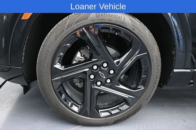 New 2025 Chevrolet Equinox EV RS FWD image 17