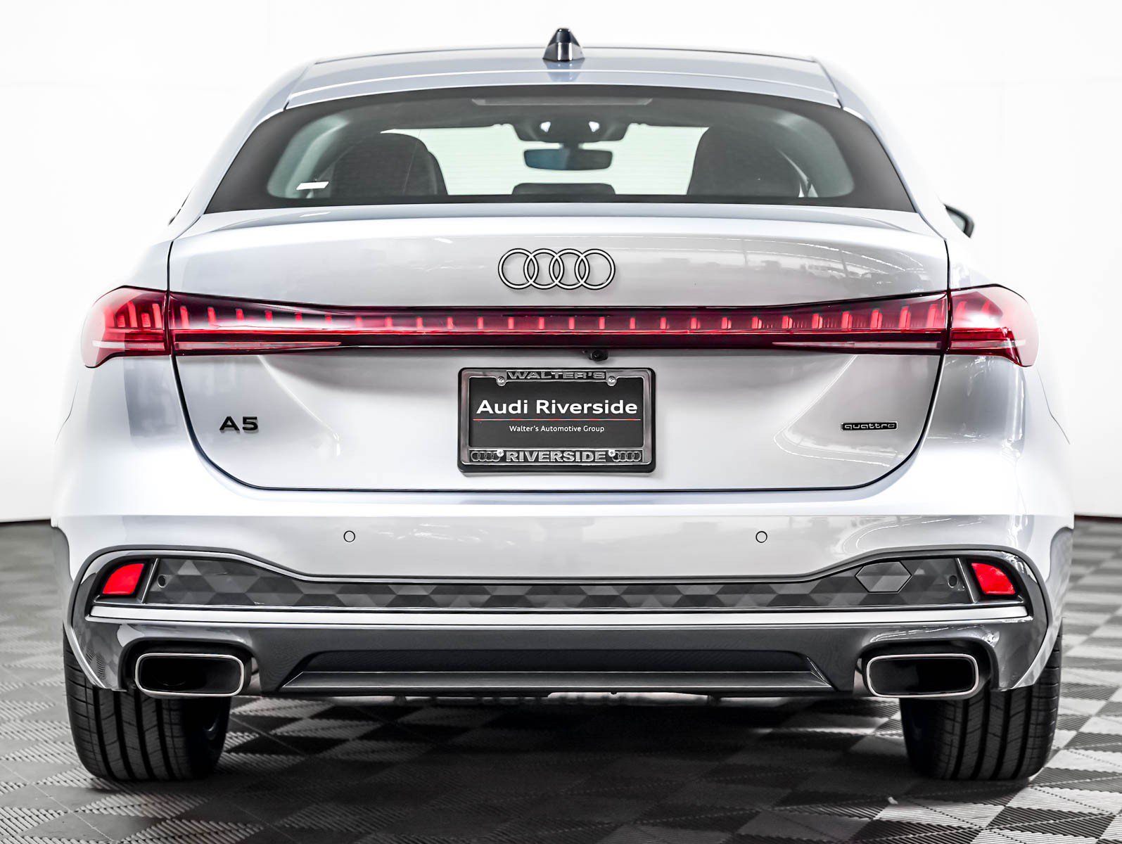 Used 2025 Audi A5 2.0T Premium Plus w/ Premium Plus AWD/4WD image 7