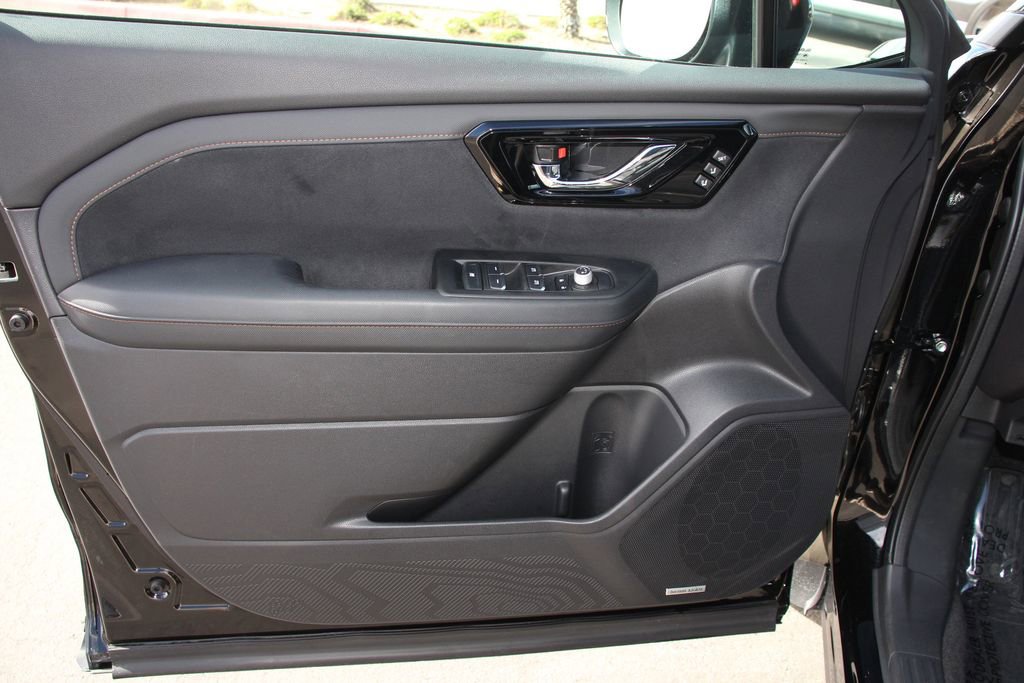 Used 2026 Subaru Forester Touring AWD/4WD image 22