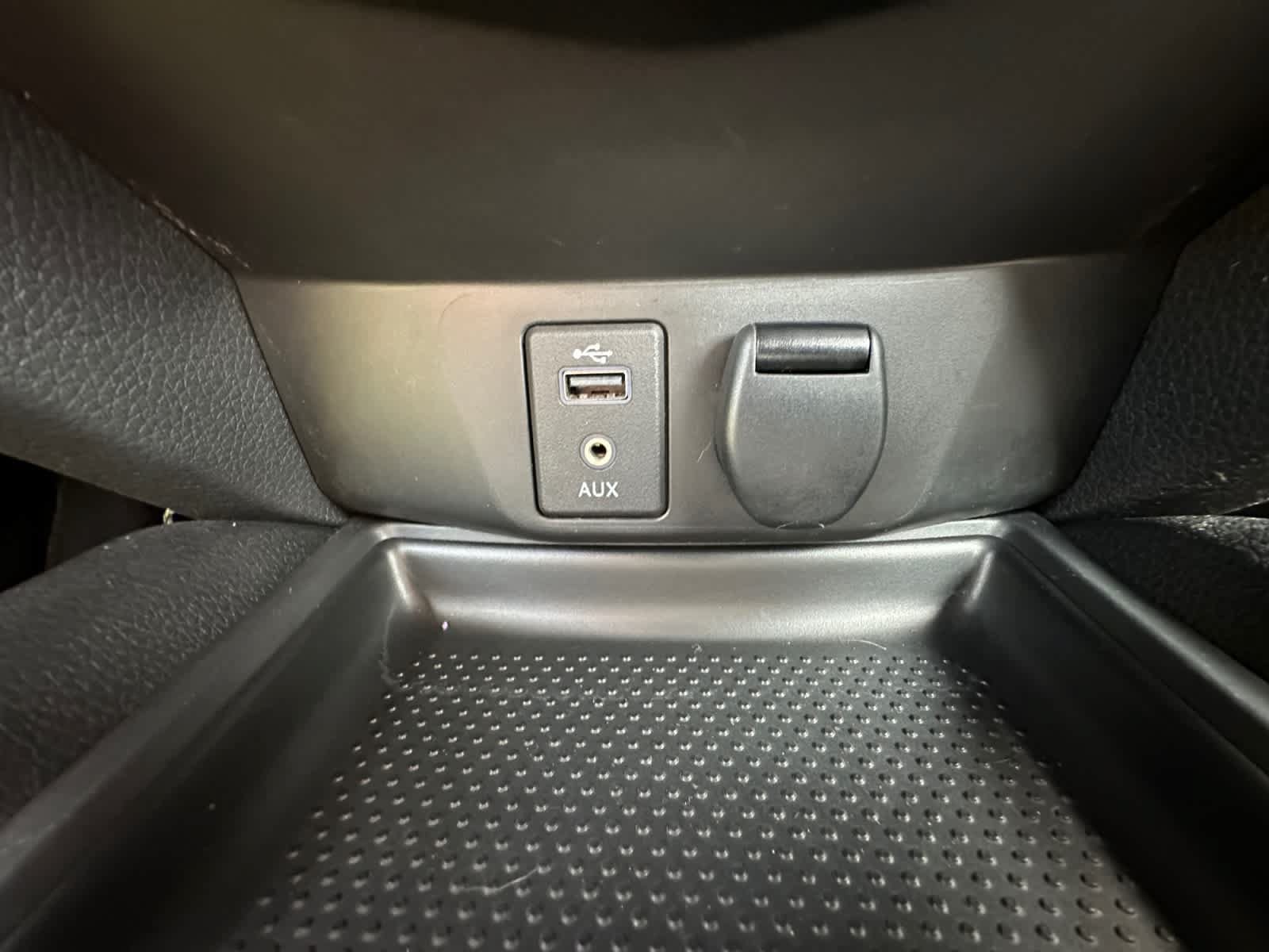 Used 2017 Nissan Rogue S w/ S Appearance Package AWD/4WD image 29