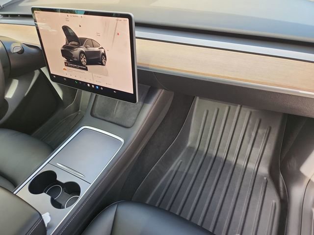 Used 2023 Tesla Model Y Performance AWD/4WD image 28