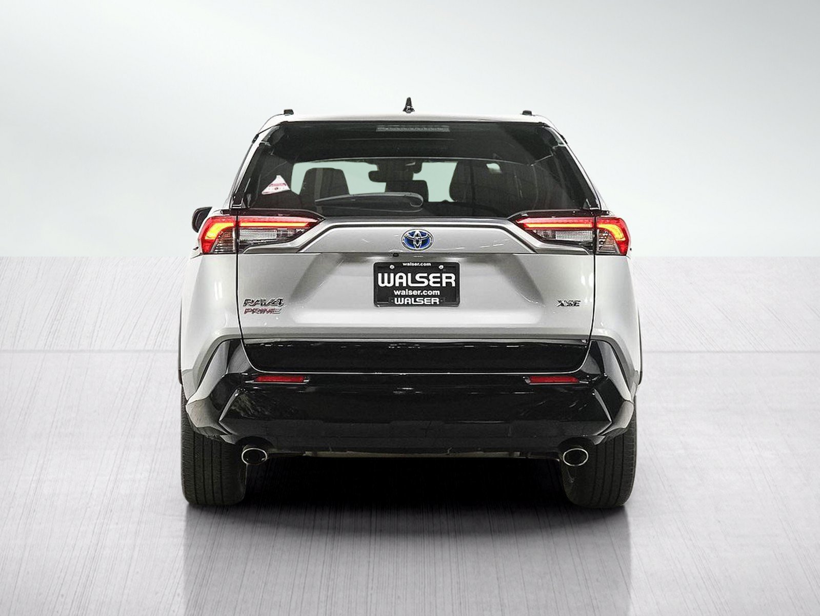 Used 2023 Toyota RAV4 XSE AWD/4WD image 4