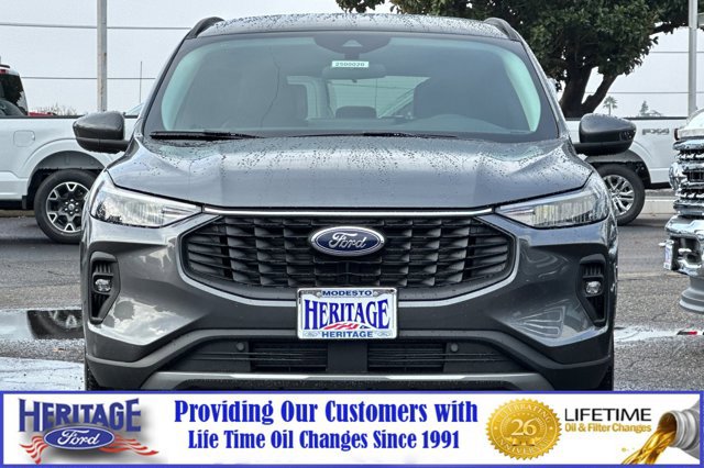 New 2025 Ford Escape SE w/ Class II Trailer Tow Package image 6