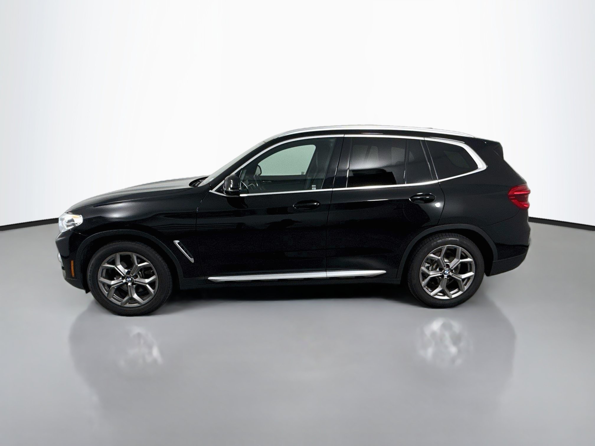 Used 2020 BMW X3 xDrive30i w/ Premium Package AWD/4WD image 4