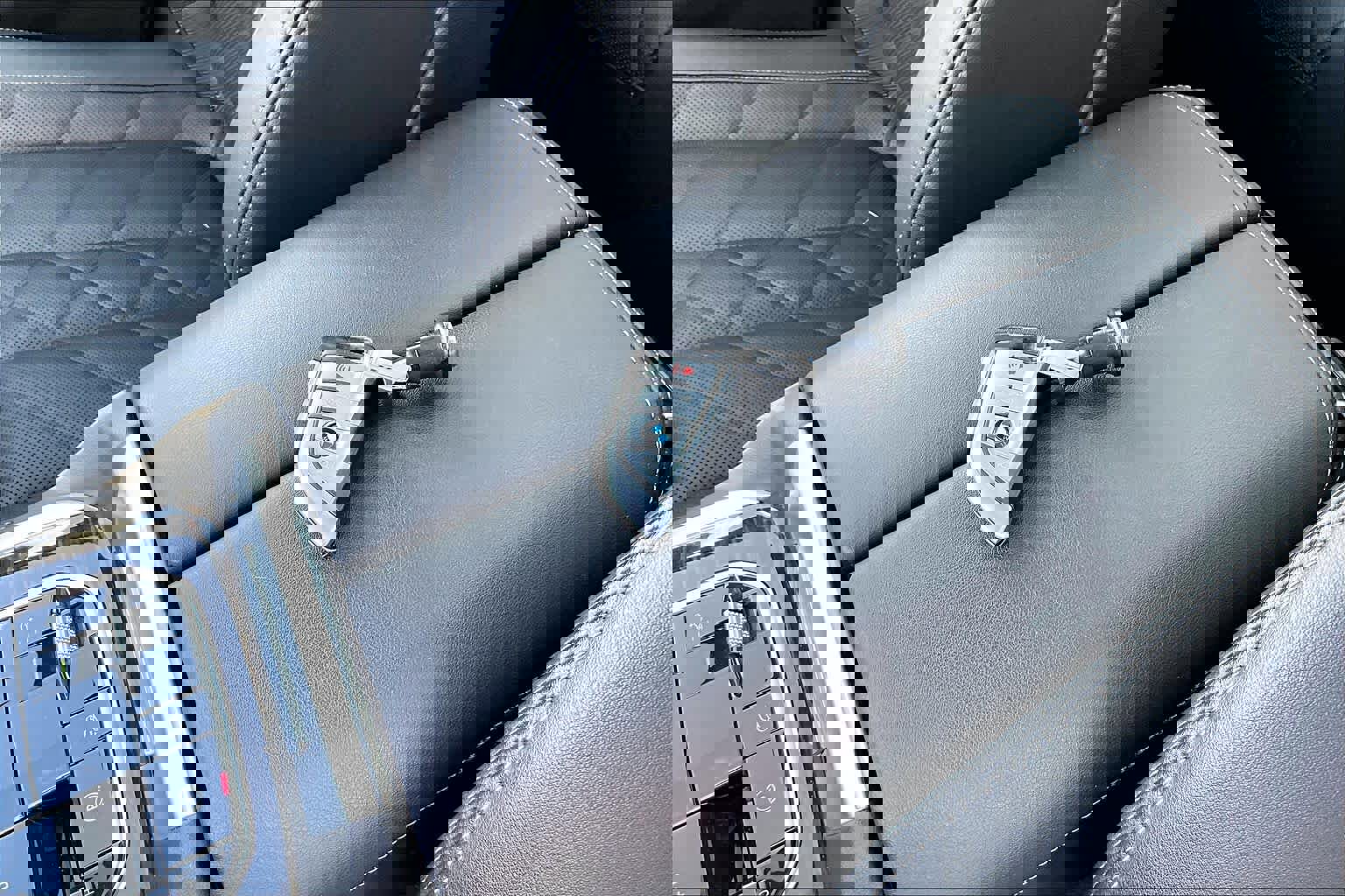 Certified 2023 BMW X5 xDrive45e w/ Climate Comfort Package image 14