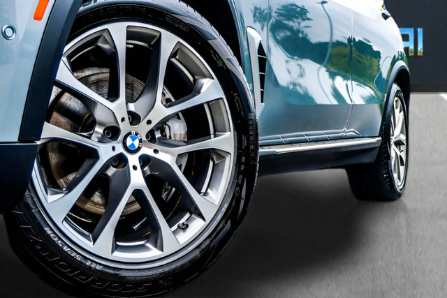 Used 2024 BMW X5 sDrive40i w/ Premium Package RWD image 57