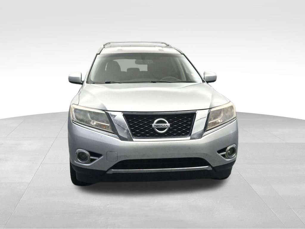 Used 2015 Nissan Pathfinder SV w/ Trailer Tow Package image 8
