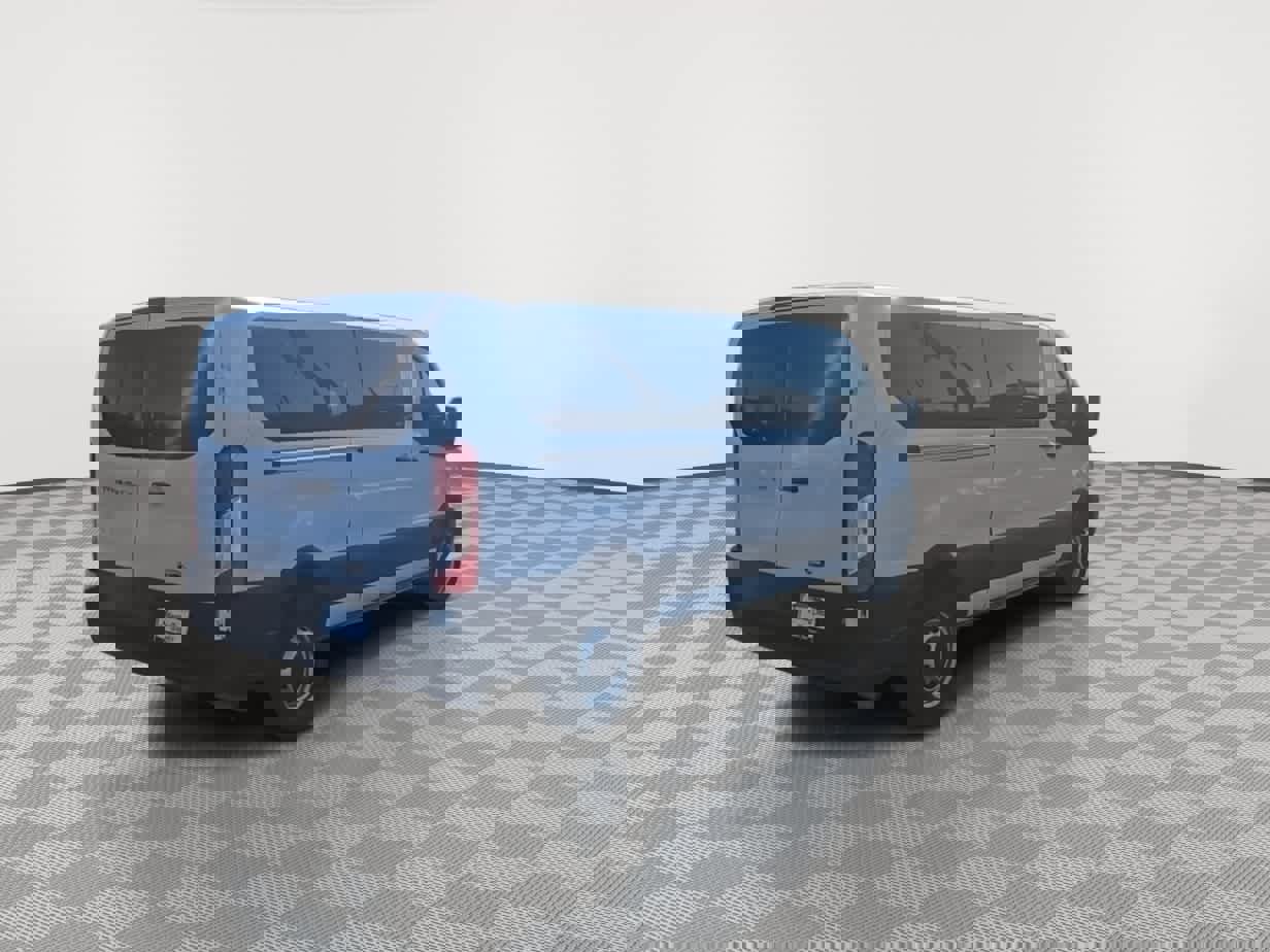 Used 2023 Ford Transit 350 XL image 8