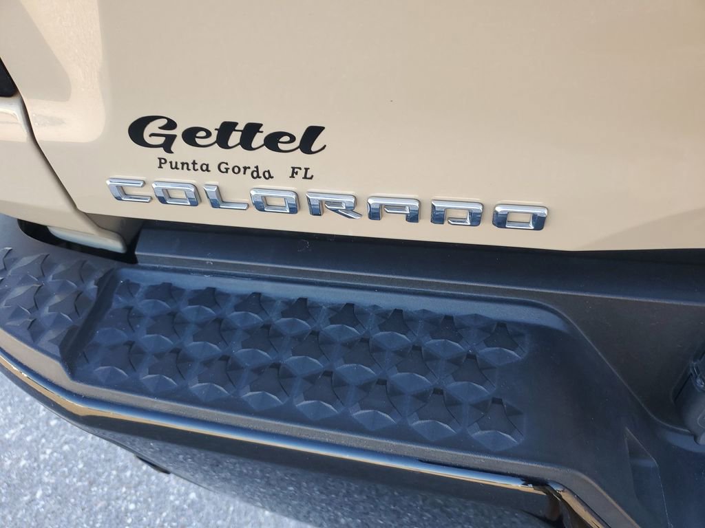 Used 2023 Chevrolet Colorado Z71 w/ Z71 Convenience Package 2 image 40