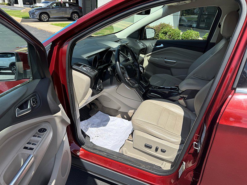 Used 2014 Ford Escape Titanium FWD image 8