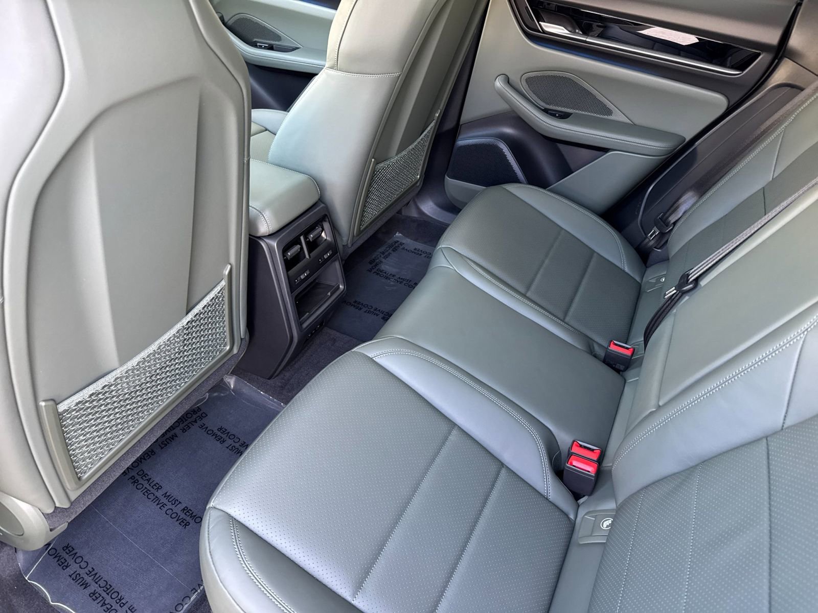 New 2025 Porsche Macan Electric image 14