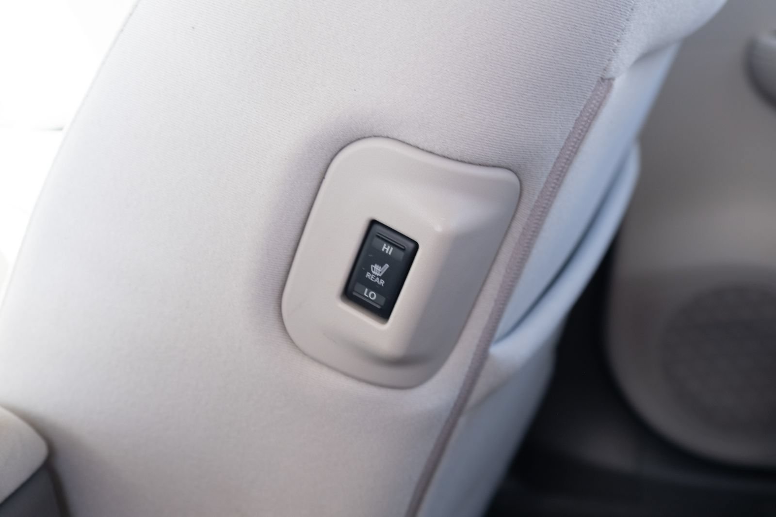 Used 2015 Nissan Leaf SV FWD image 16