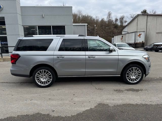 Used 2024 Ford Expedition Max Limited image 10