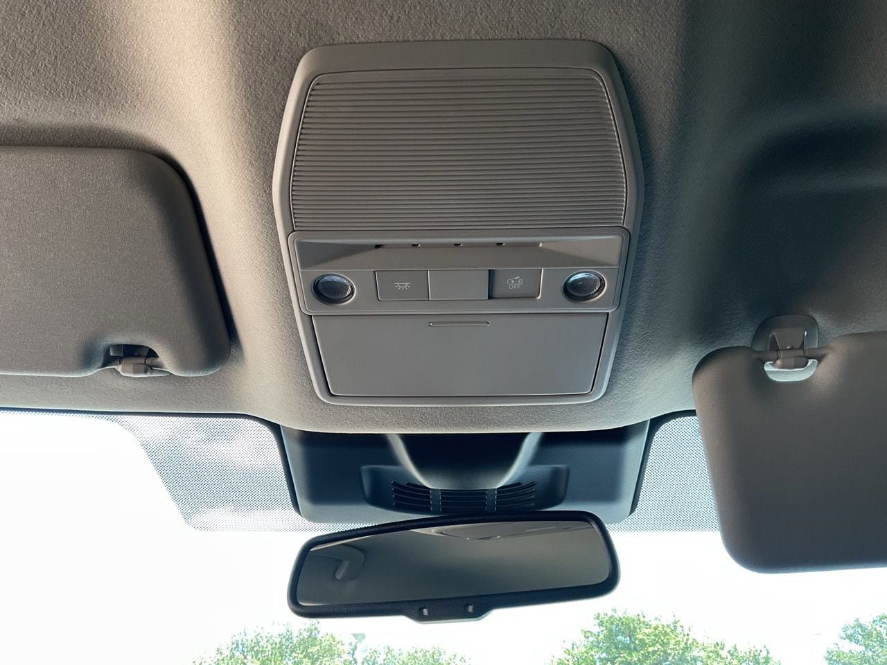 New 2026 Nissan Sentra SV w/ SV Convenience Package FWD image 13