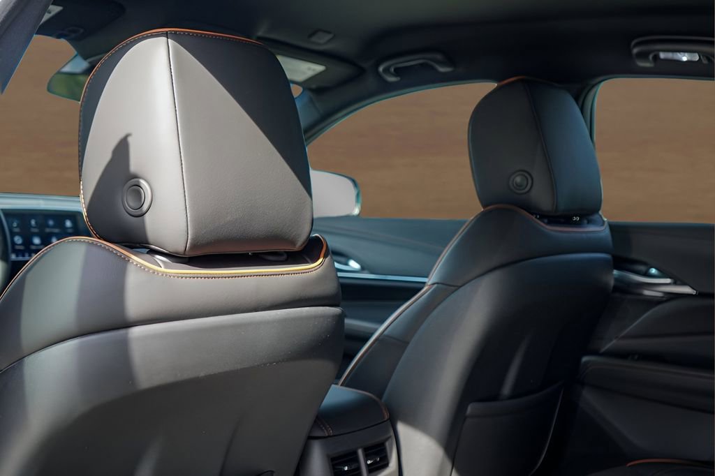 New 2026 Cadillac CT4 V image 19