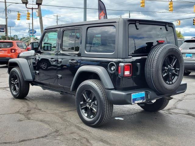 Used 2022 Jeep Wrangler Unlimited Sport image 5