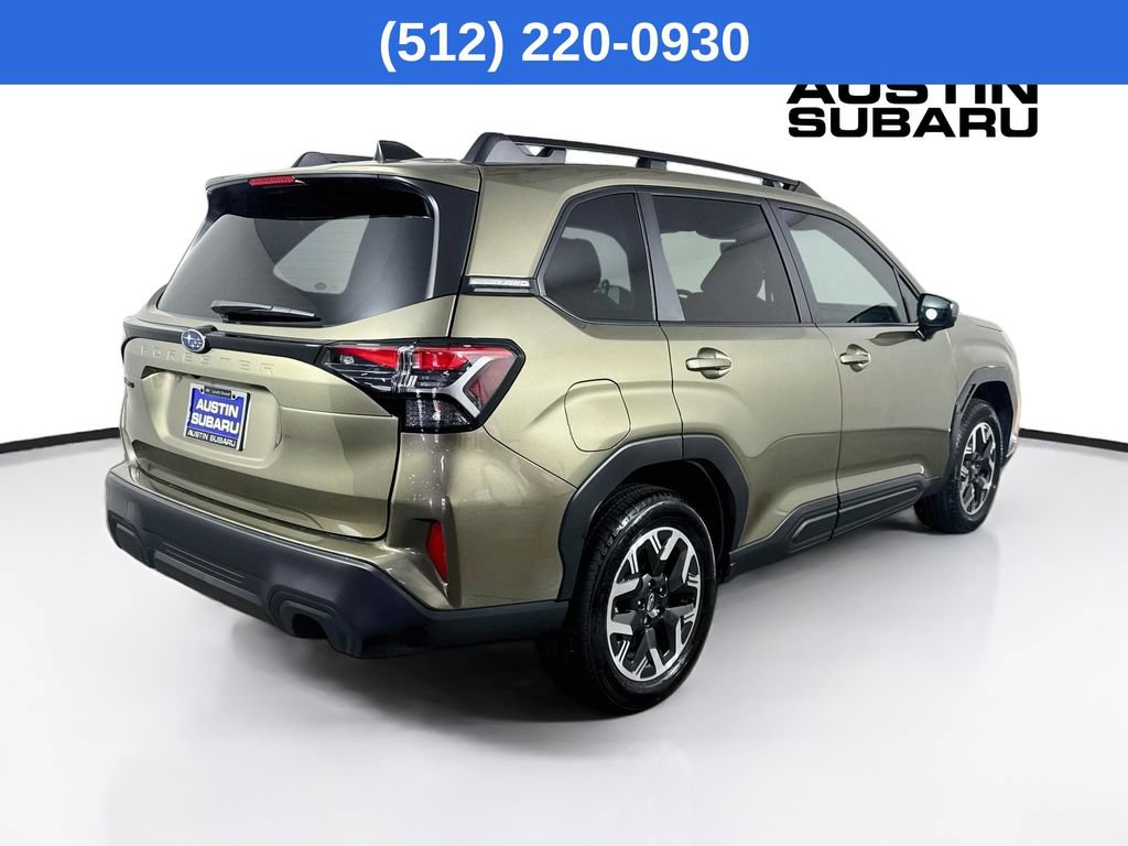 Used 2026 Subaru Forester Premium AWD/4WD image 8