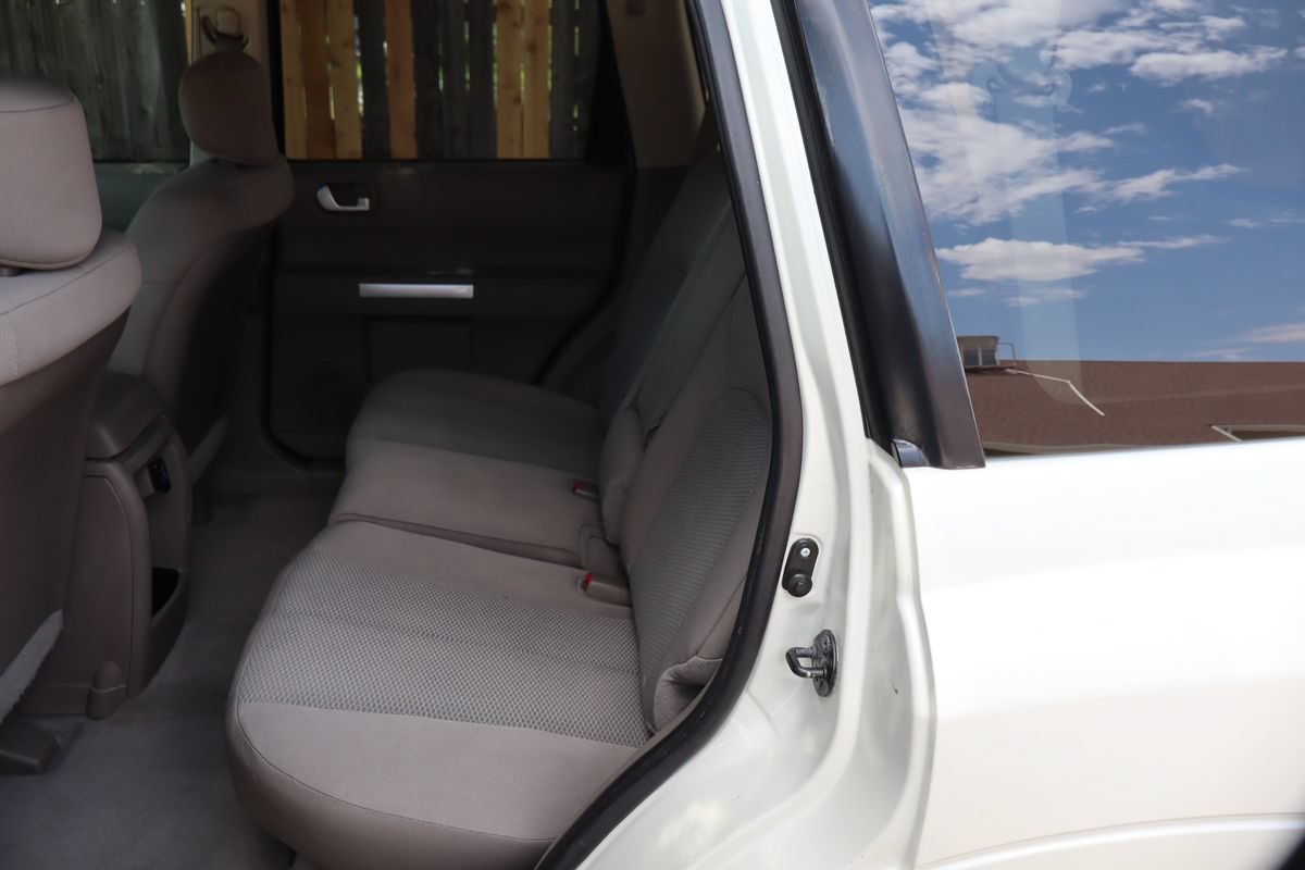 Used 2008 Mitsubishi Endeavor LS AWD/4WD image 20