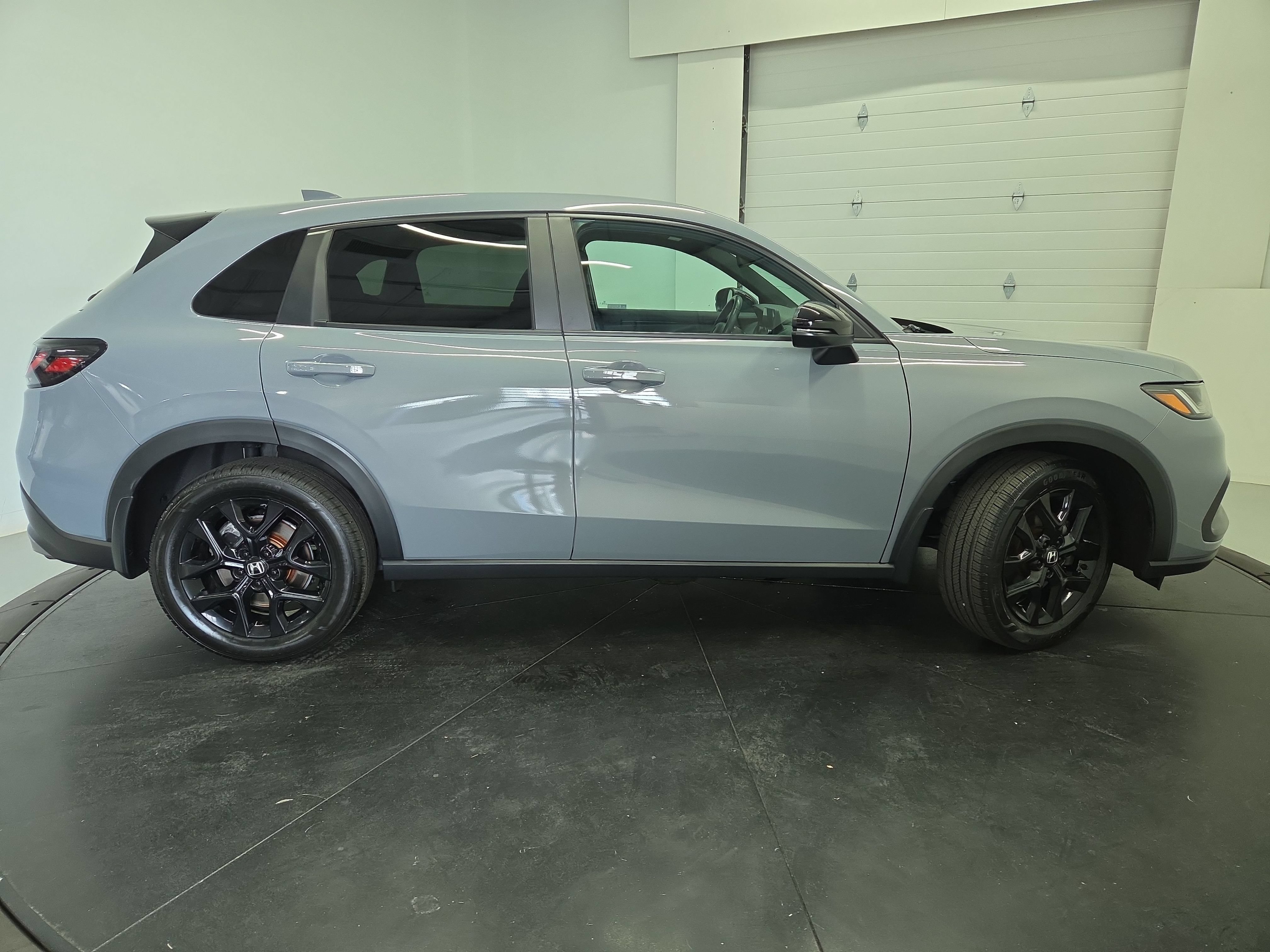 Used 2024 Honda HR-V Sport image 11