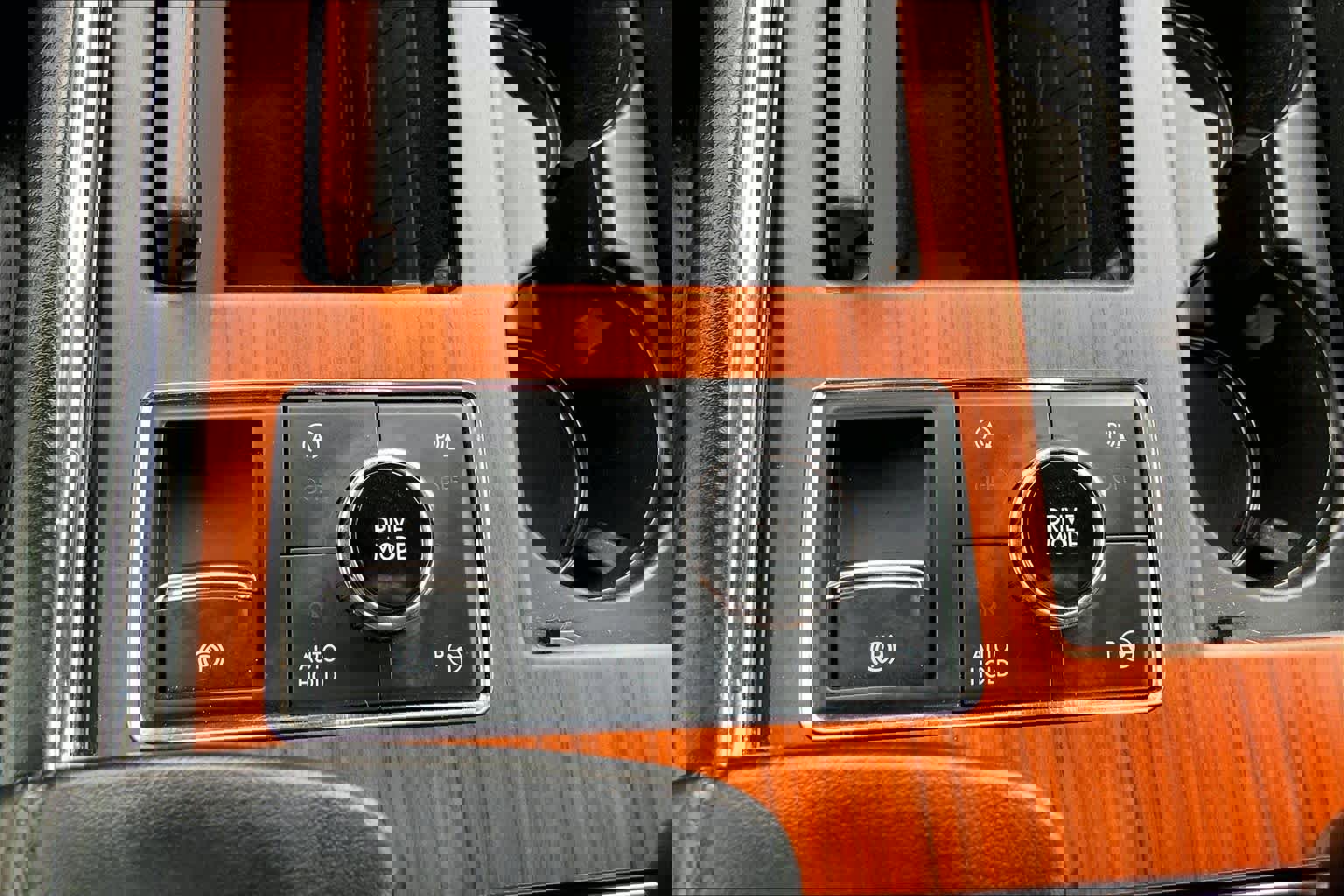 Used 2020 Lincoln Navigator Reserve w/ Luxury Package image 35