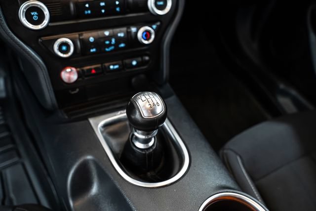 Used 2021 Ford Mustang GT RWD image 26