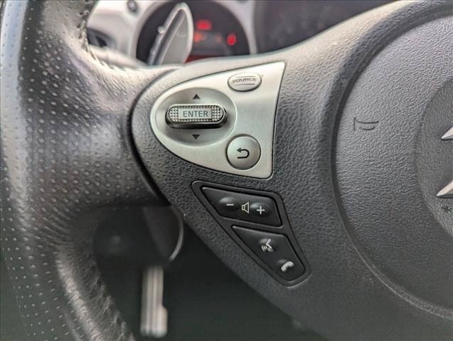 Used 2018 Nissan 370Z Touring RWD image 13