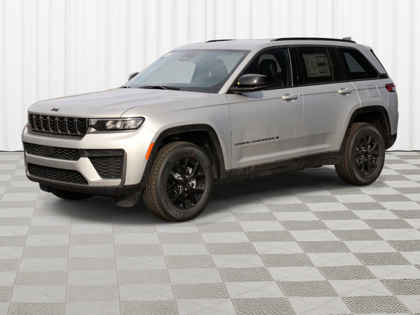 New 2026 Jeep Grand Cherokee Altitude image 37