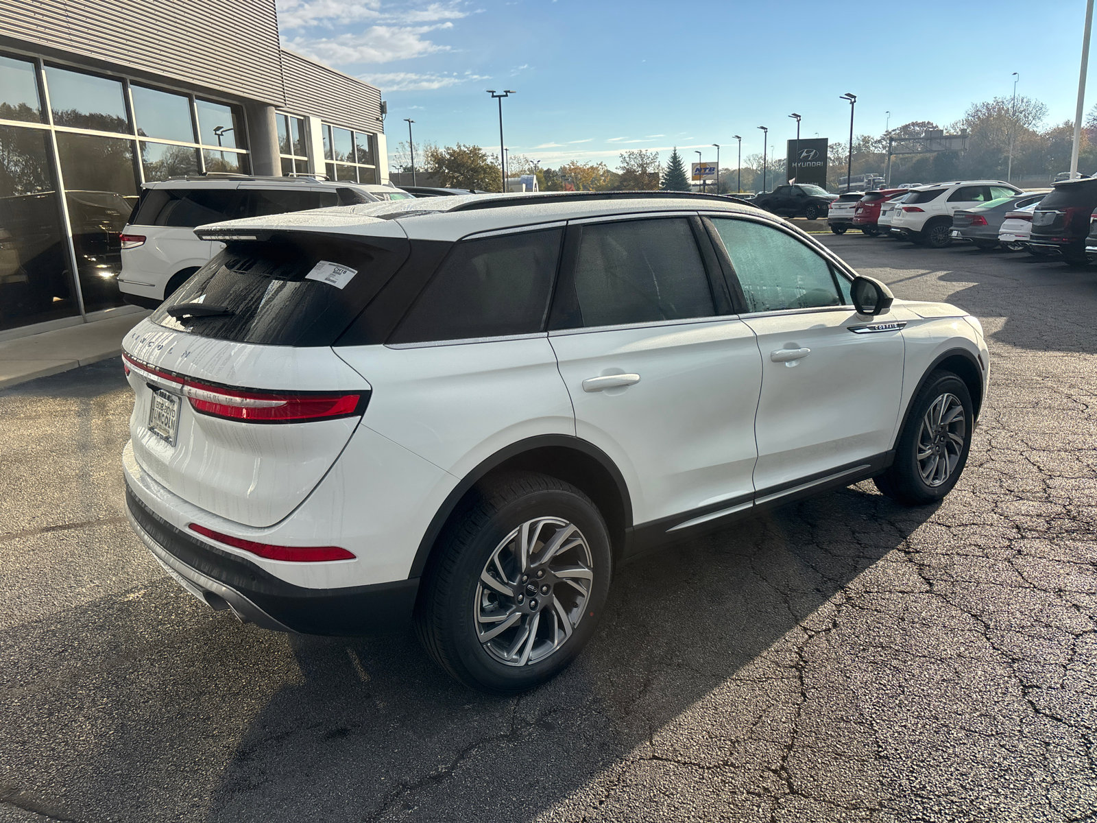 New 2026 Lincoln Corsair Premiere image 7