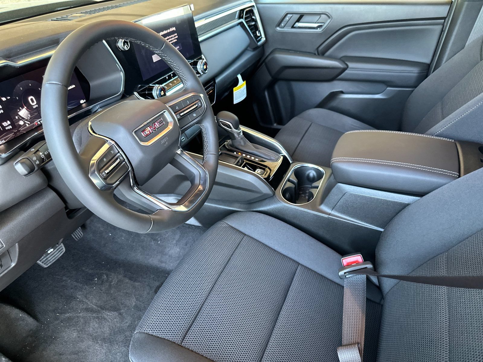 New 2026 GMC Canyon Elevation w/ Convenience Package RWD image 10