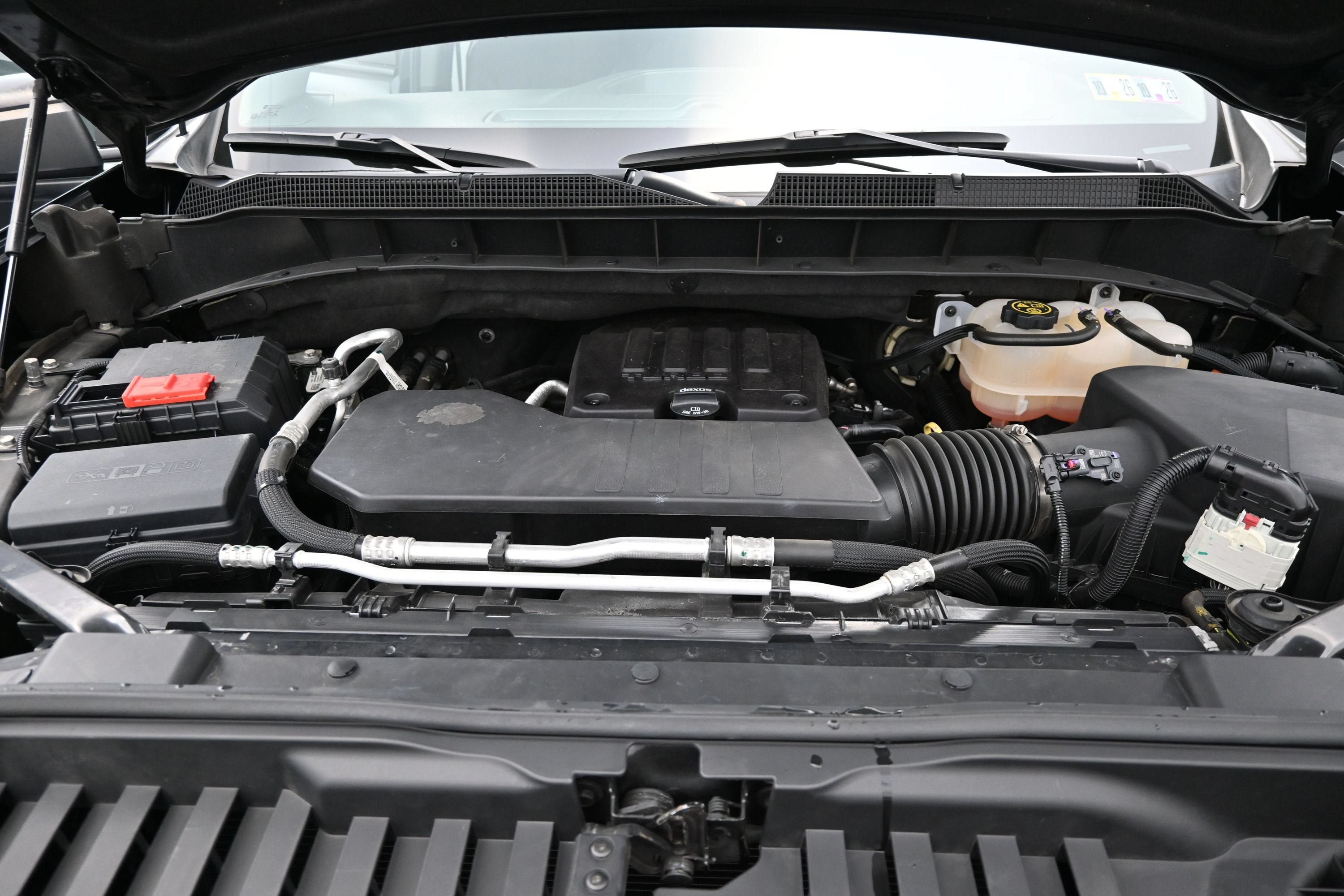 Used 2023 Chevrolet Silverado 1500 Custom w/ LPO, Dark Essentials Package AWD/4WD image 30