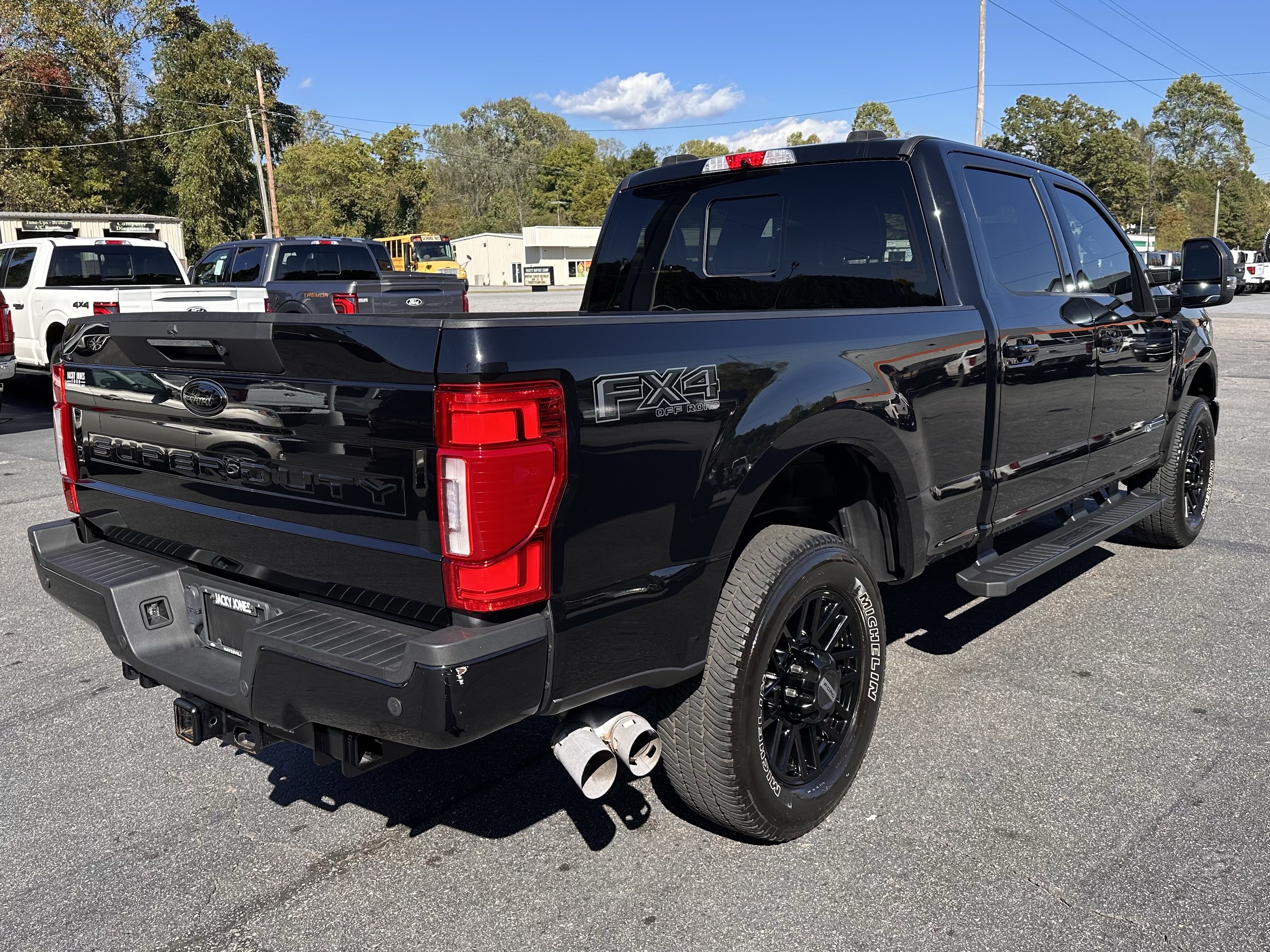 Certified 2022 Ford F350 Lariat w/ Lariat Ultimate Package AWD/4WD image 6