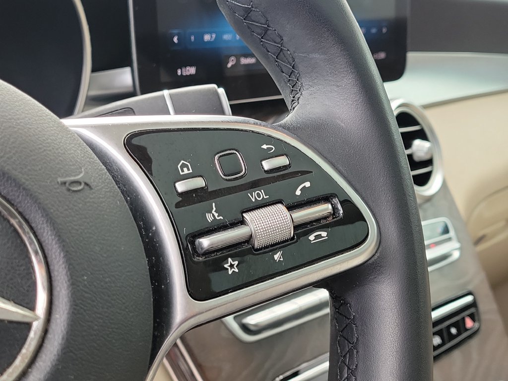 Used 2021 Mercedes-Benz GLC 300 image 29