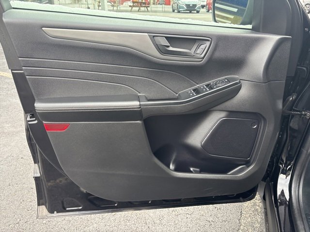 Used 2024 Ford Escape Active image 9