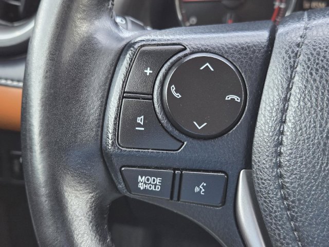 Used 2018 Toyota RAV4 SE w/ Power Extra Value Package FWD image 18