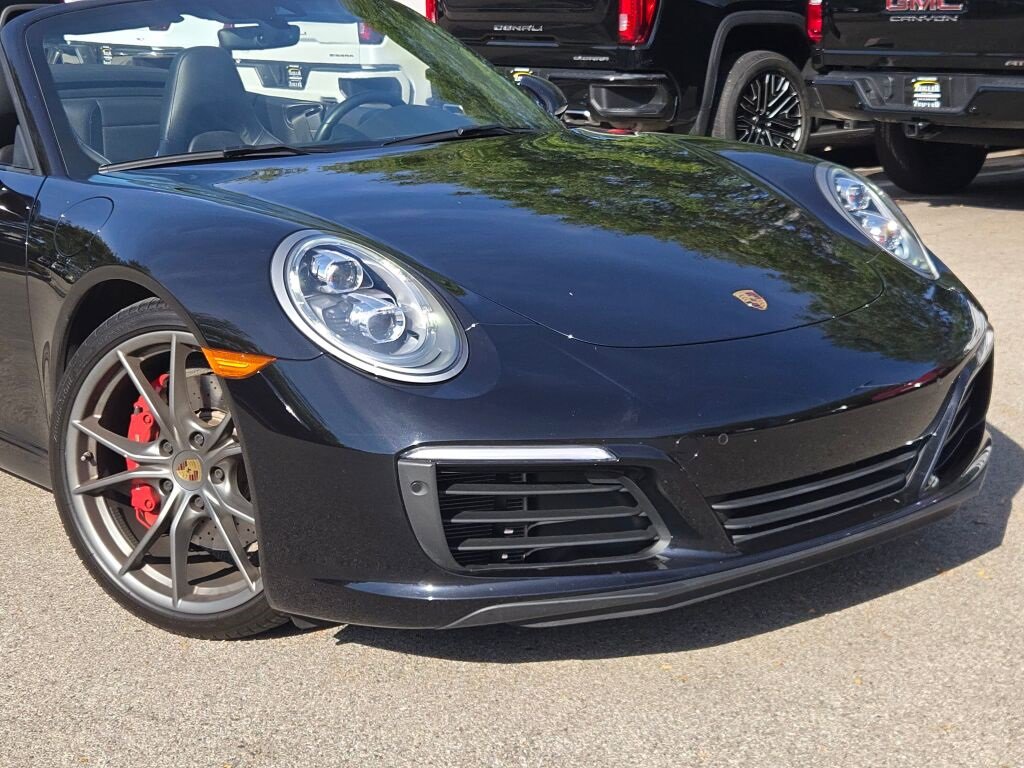 Used 2019 Porsche 911 Carrera S image 3