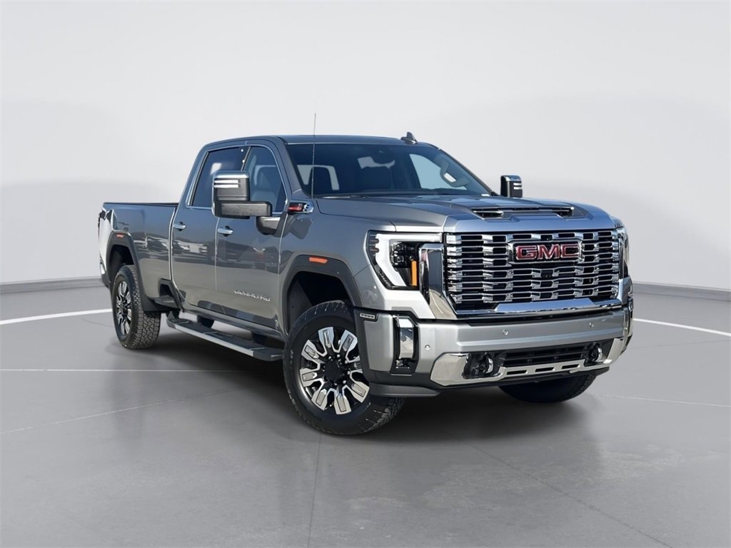 New 2026 GMC Sierra 3500 Denali w/ Denali Reserve Package