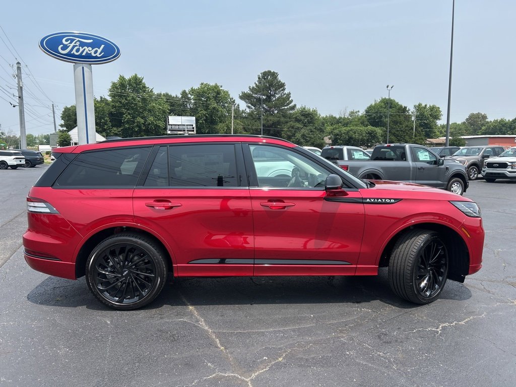 New 2025 Lincoln Aviator Reserve w/ Equipment Group 201A image 8