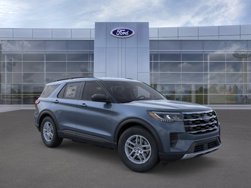 New 2026 Ford Explorer Active RWD image 8
