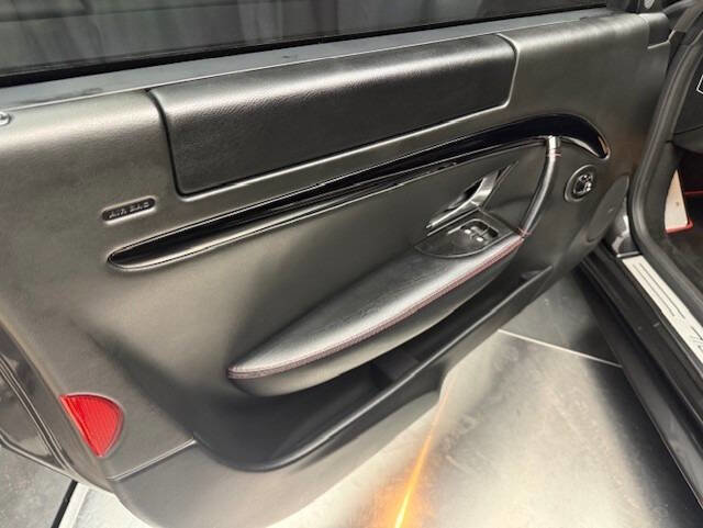 Used 2013 Maserati GranTurismo Sport image 22